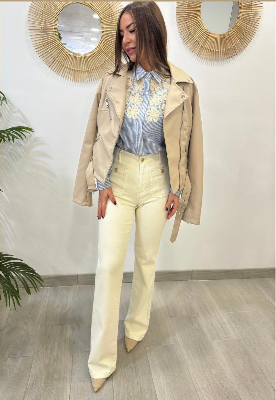 CAMISA FLORES CROCHÉ