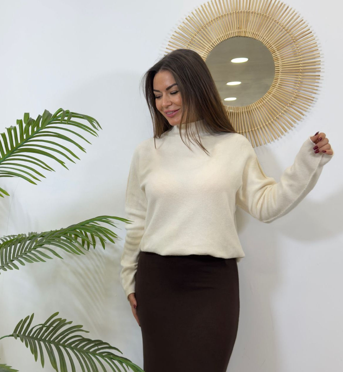 FALDA PUNTO BAJO ENCAJE MARRÓN