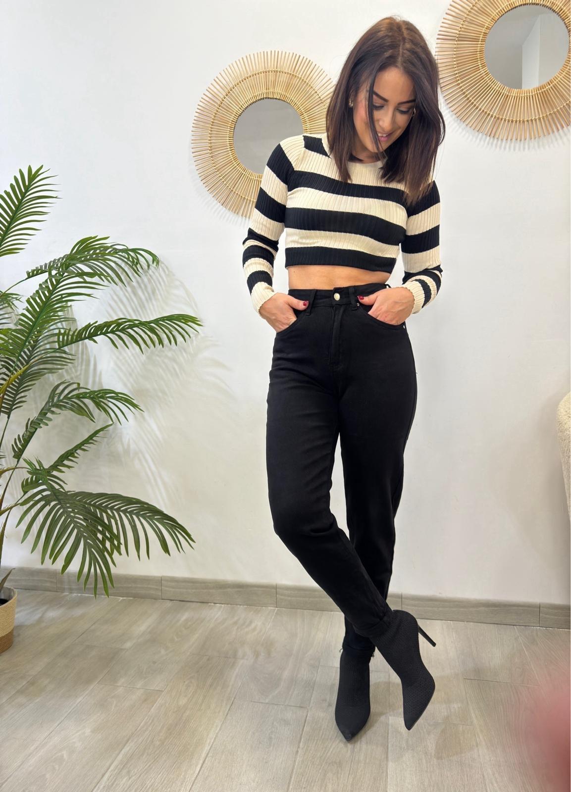 JEANS MOM FIT TIRO ALTO NEGRO