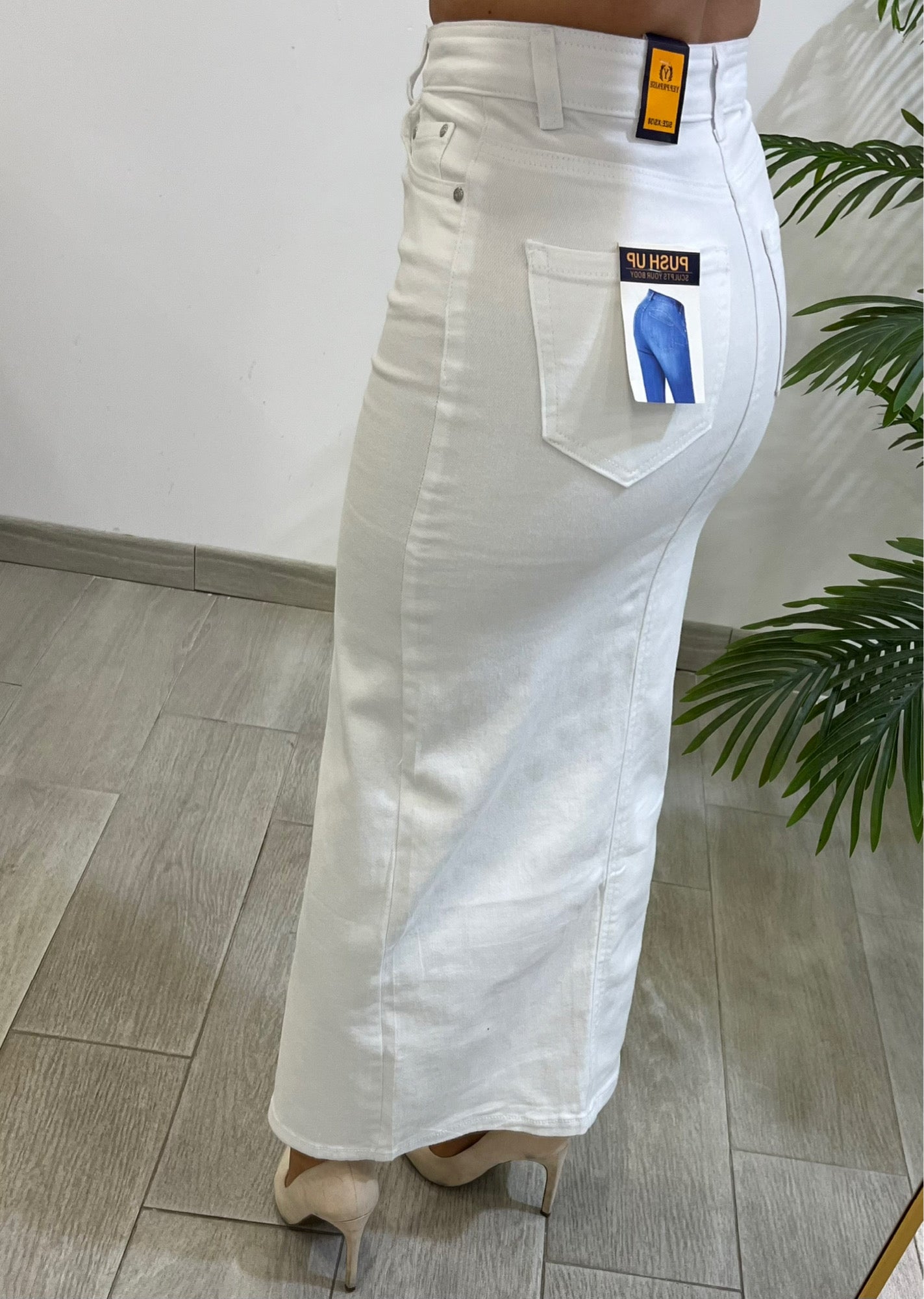 FALDA DENIM BLANCA REDUCTORA