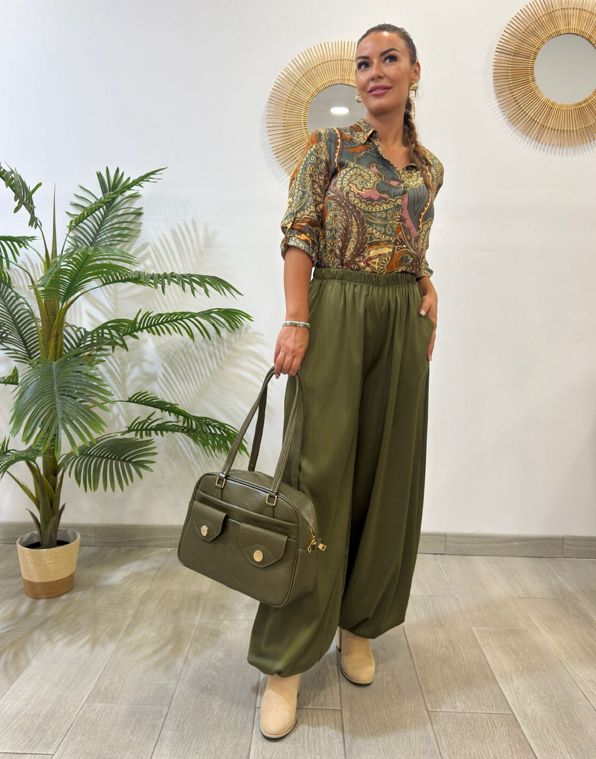 PANTALÓN BOMBACHO VERDE - Lolitas