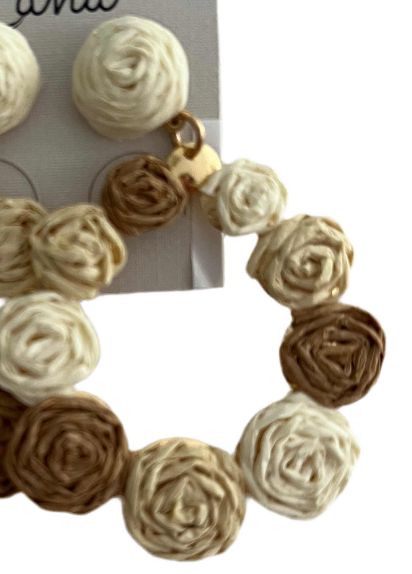 PENDIENTES MÍA BEIGE