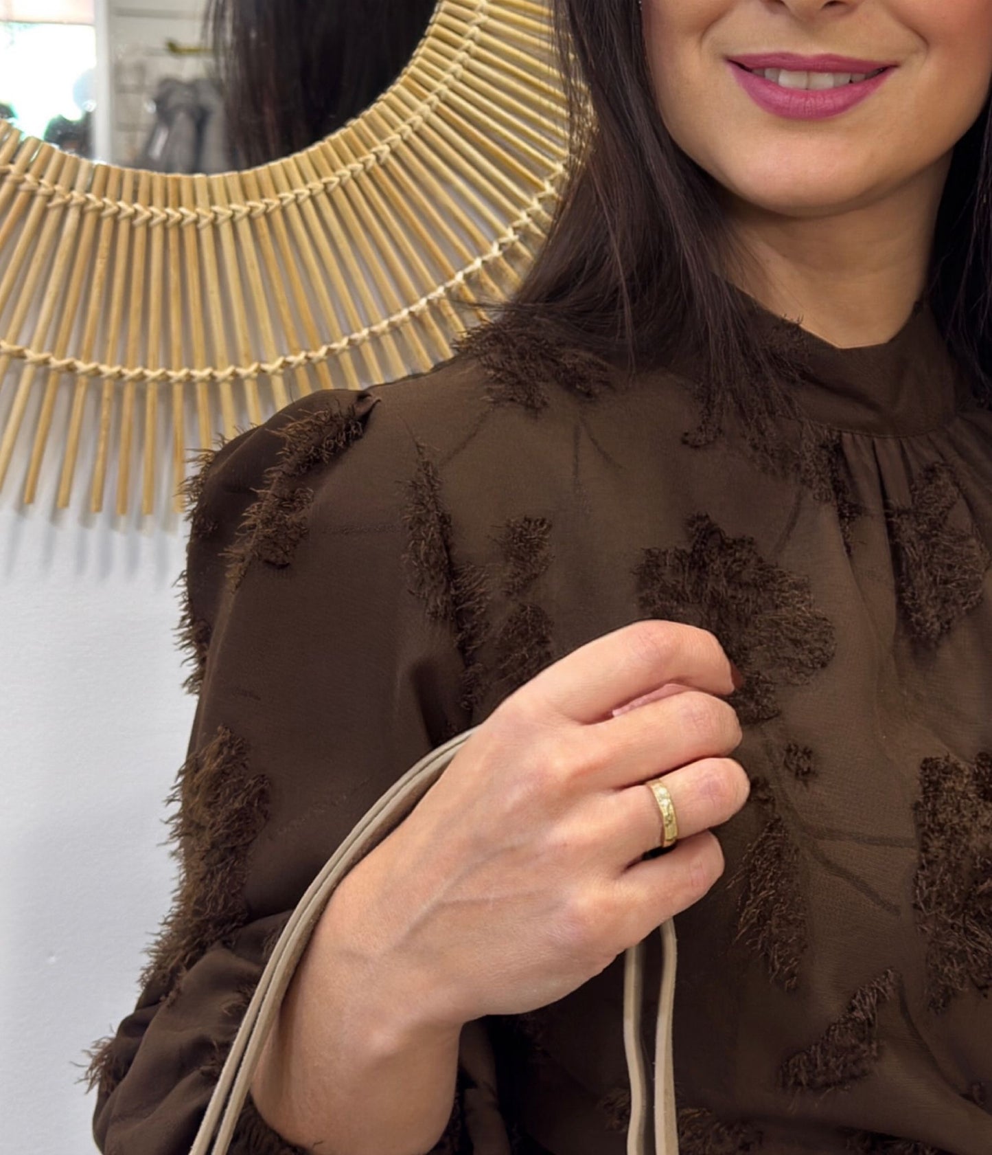 VESTIDO BORDADO VOLANTES