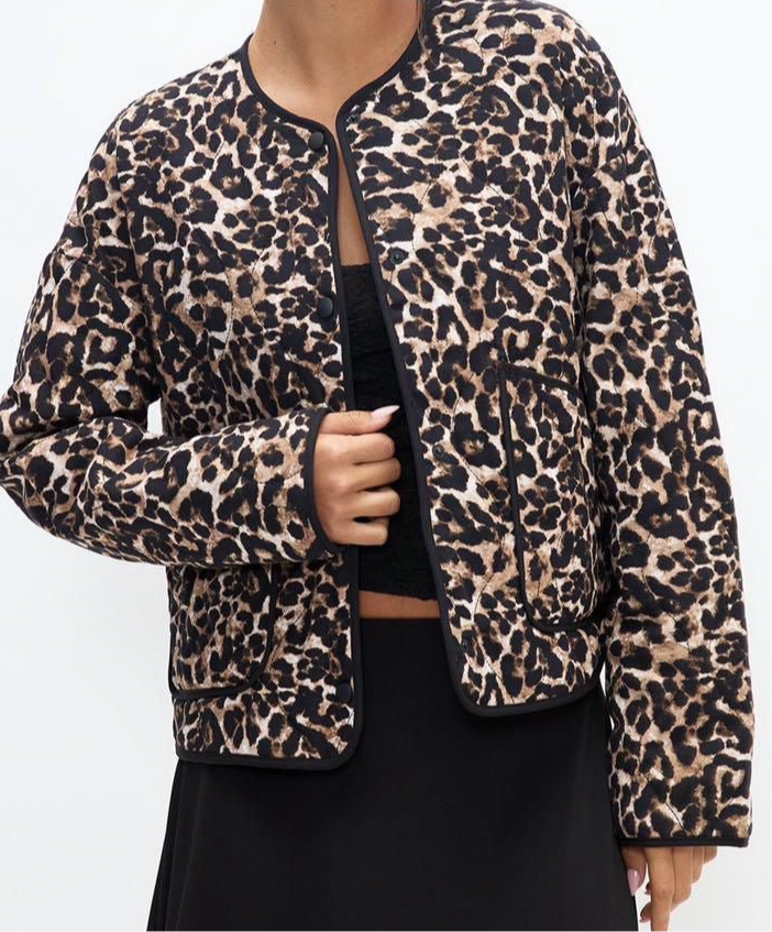 CHAQUETA ACOLCHADA ANIMAL PRINT - Lolitas