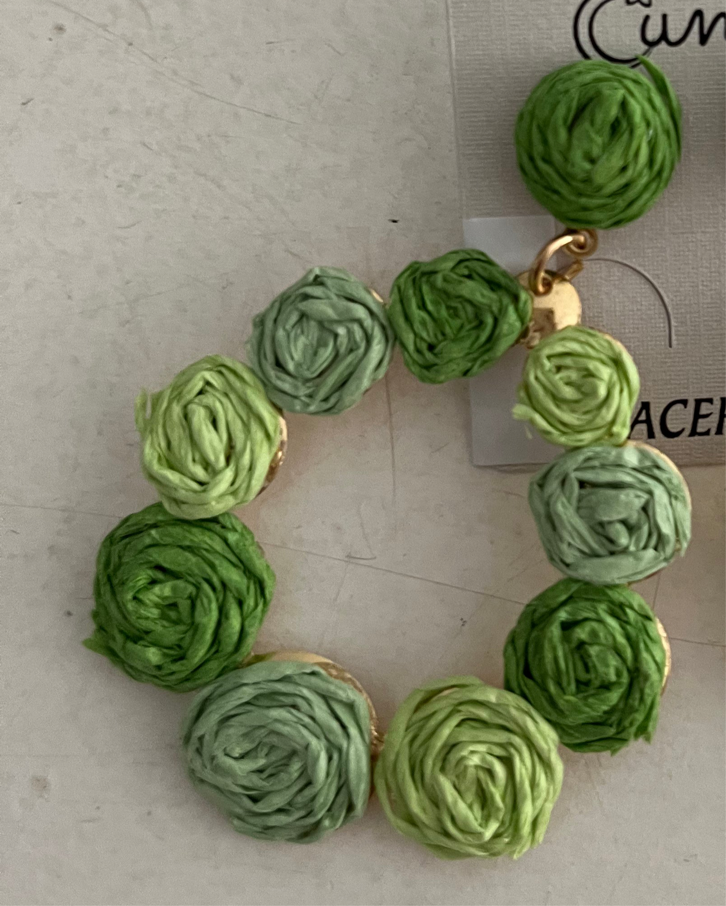 PENDIENTES MÍA VERDE