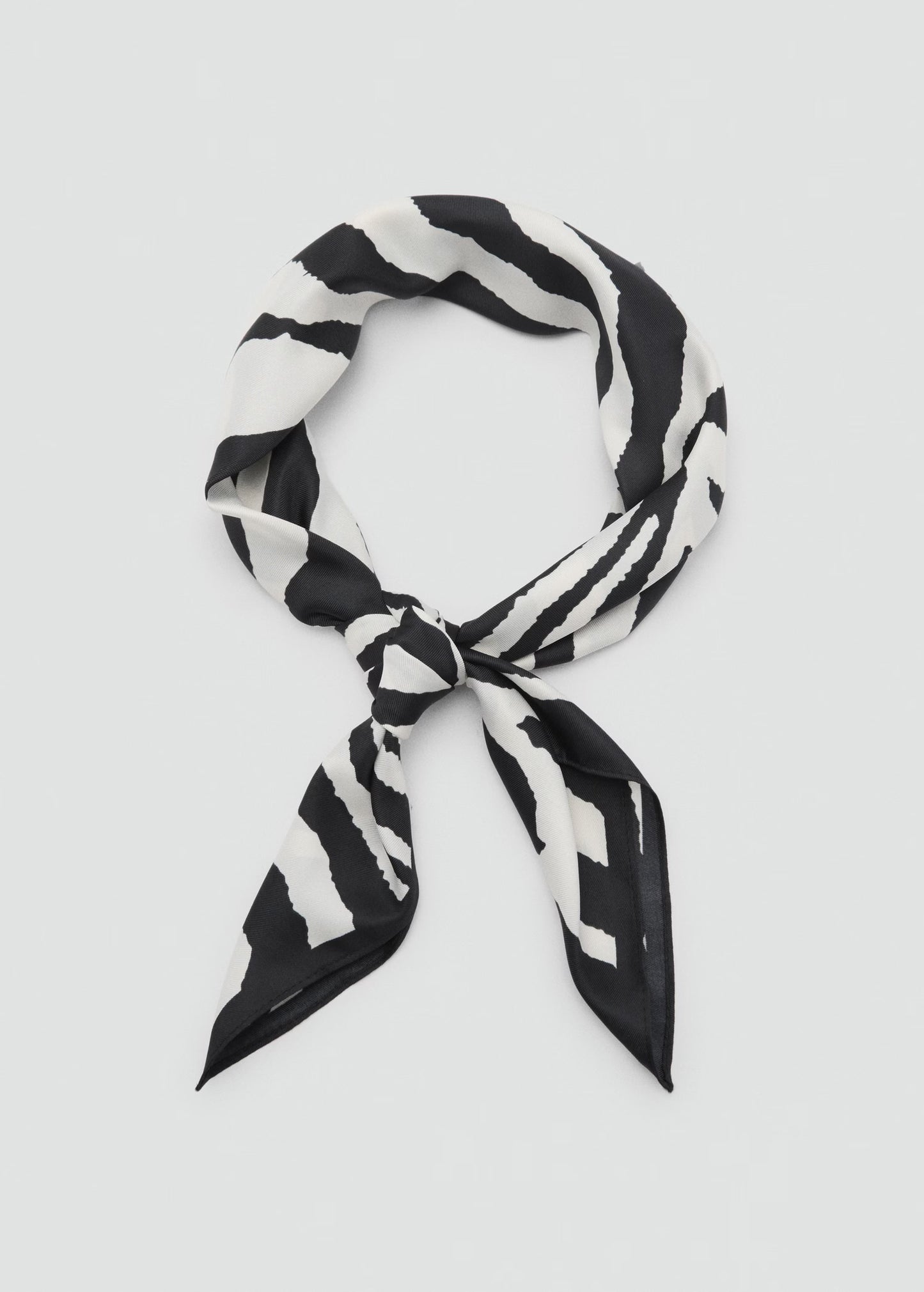 PAÑUELO CEBRA NEGRO