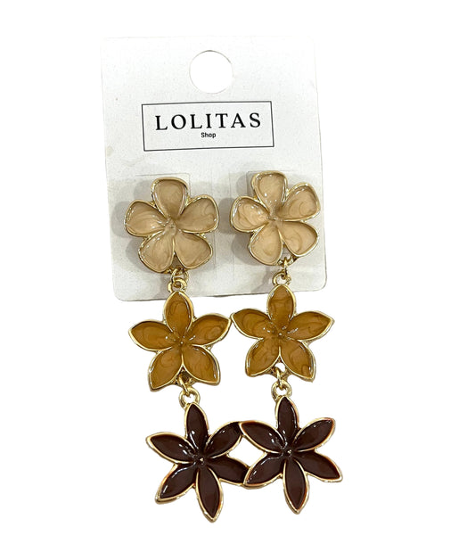 PENDIENTES TRES FLORES BEIGE, CAMEL Y MARRÓN