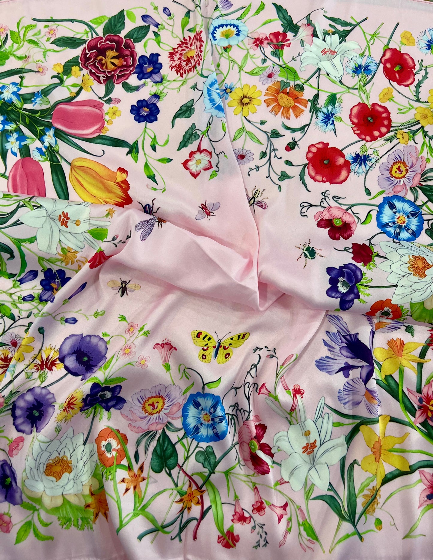 PAÑUELO PRIMAVERA ROSA