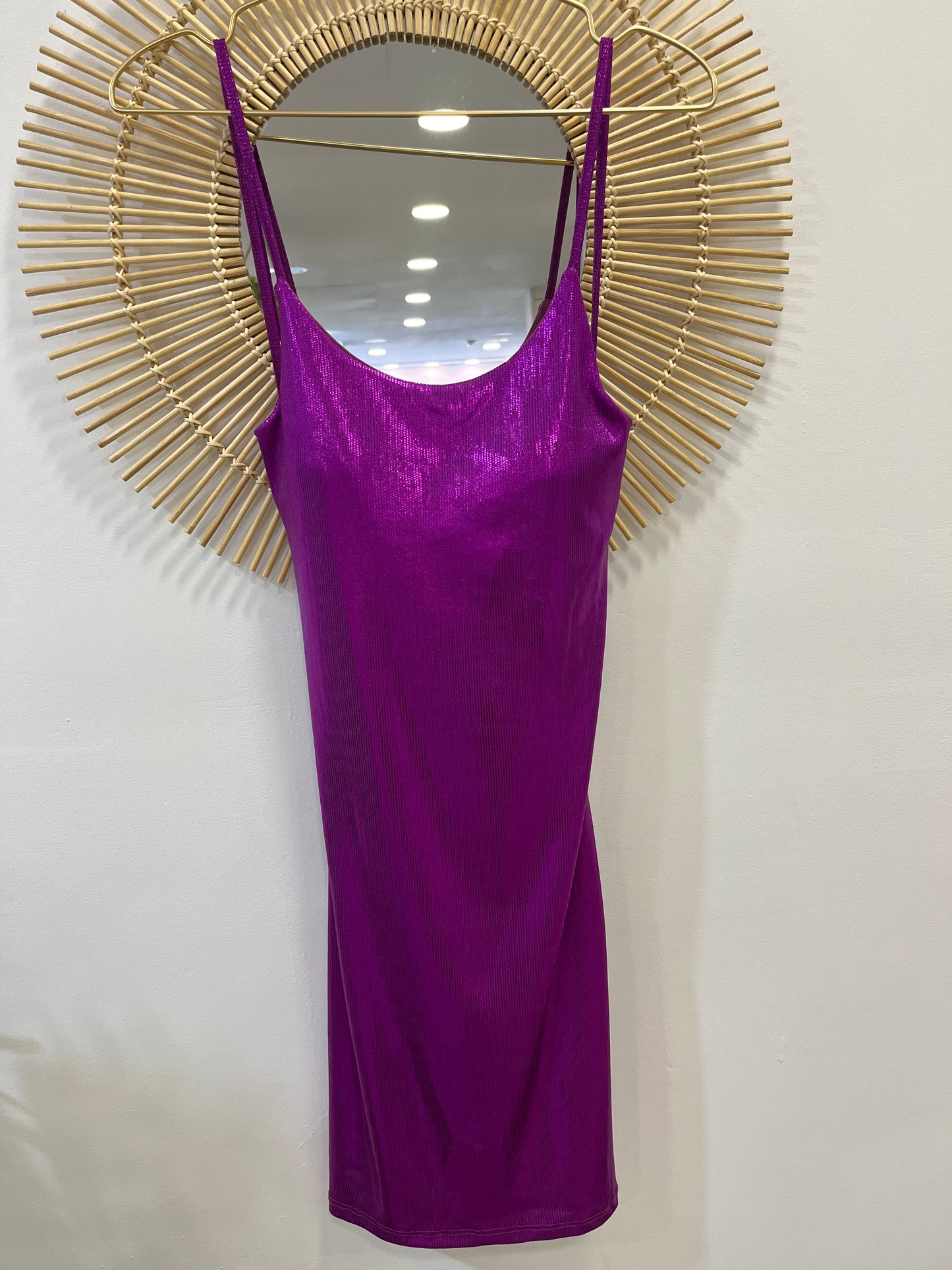VESTIDO BRILLO ESPALDA