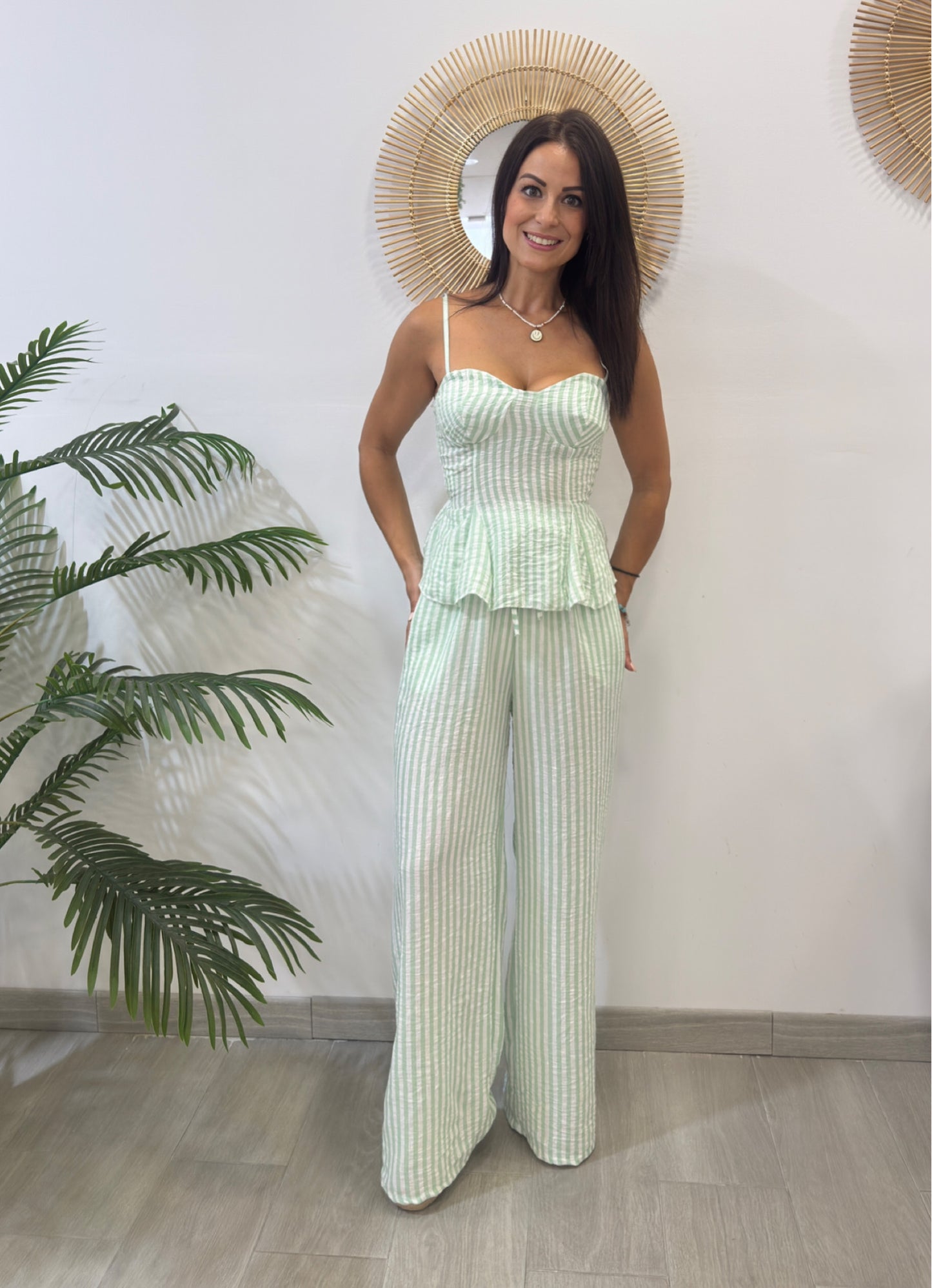 CONJUNTO RAYAS MENTA