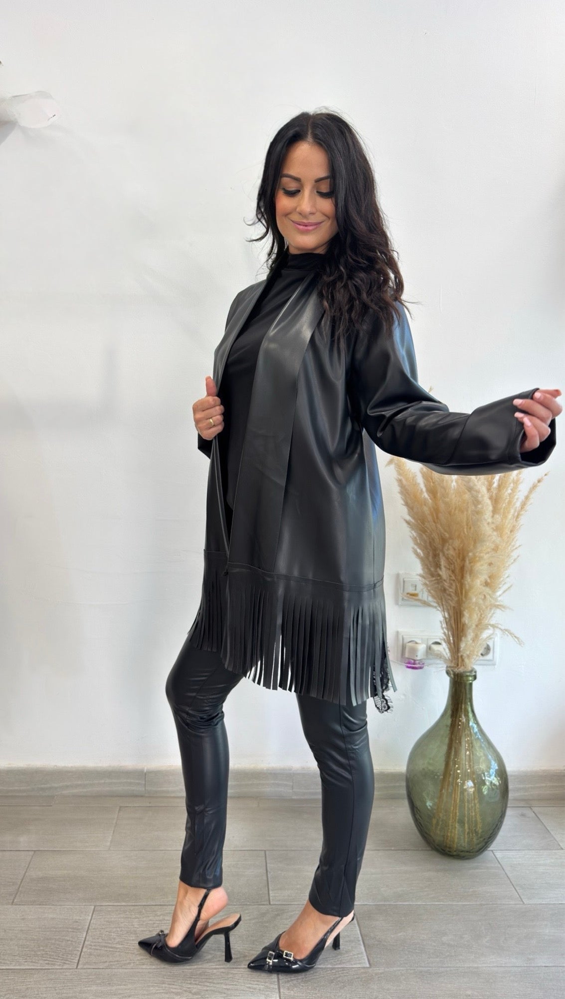 BLAZER SÍMIL PIEL FLECOS