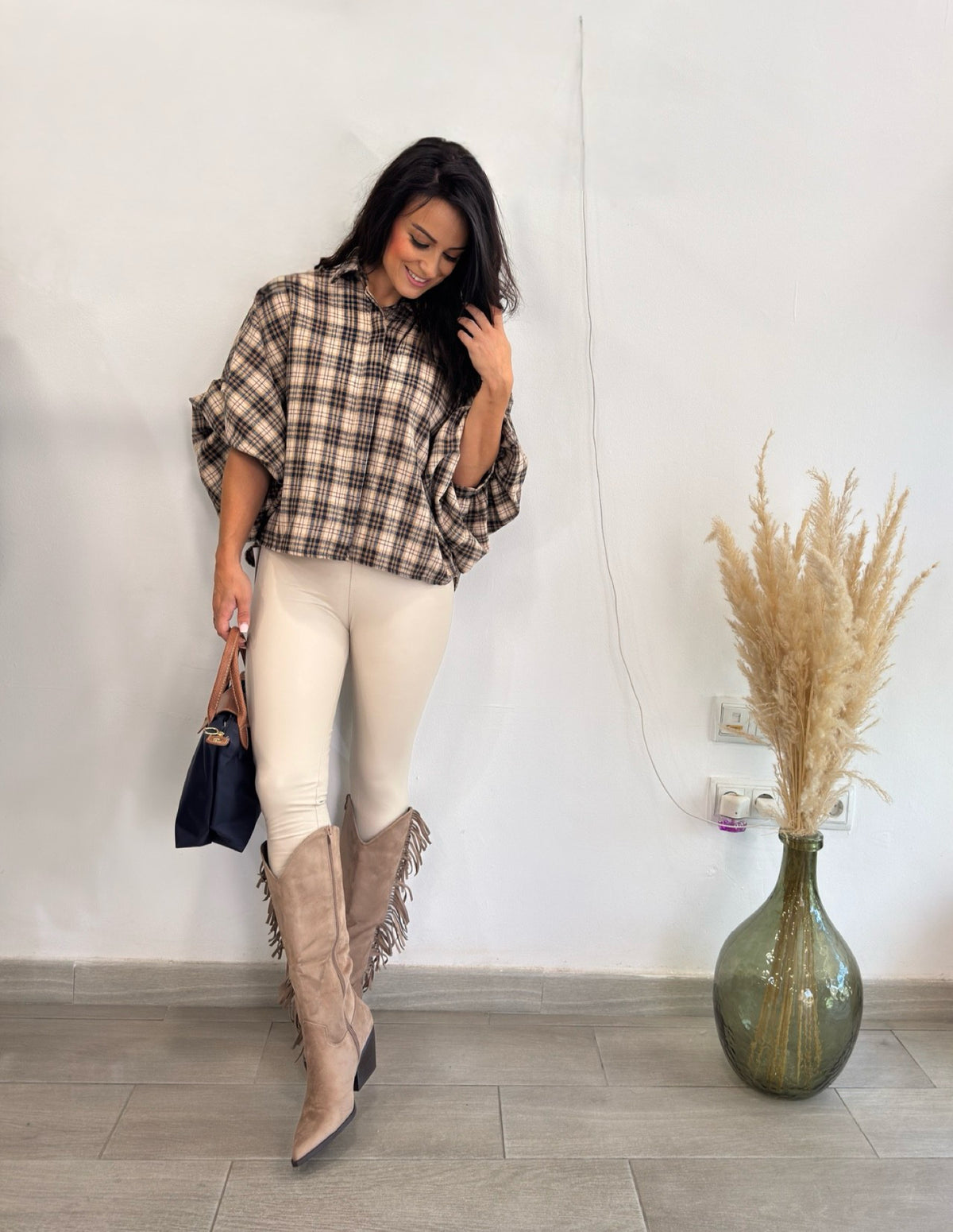 LEGGINGS SÍMIL PIEL BEIGE PUSH UP