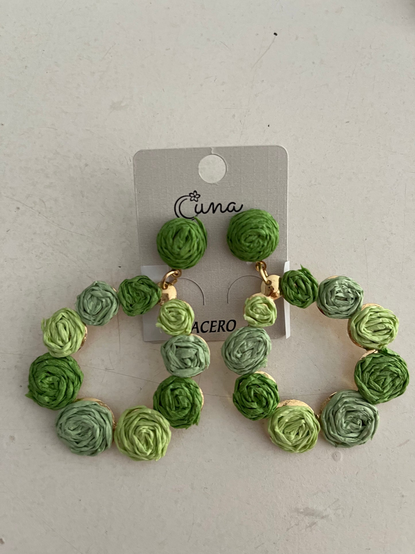 PENDIENTES MÍA VERDE