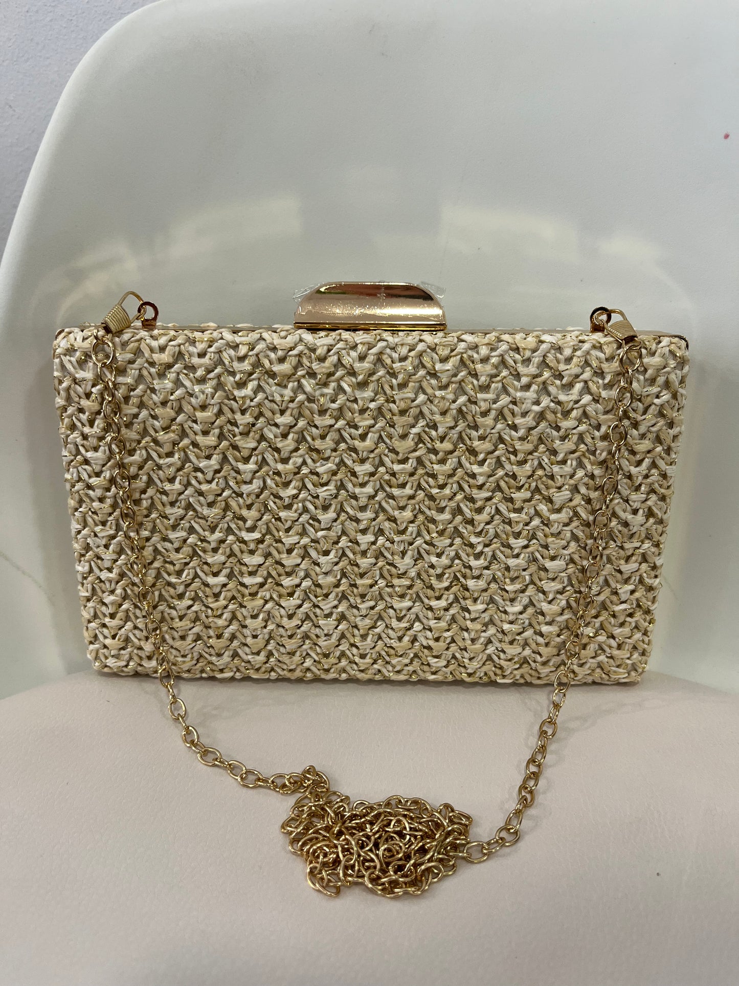 BOLSO CLUTCH BRILLO DORADO