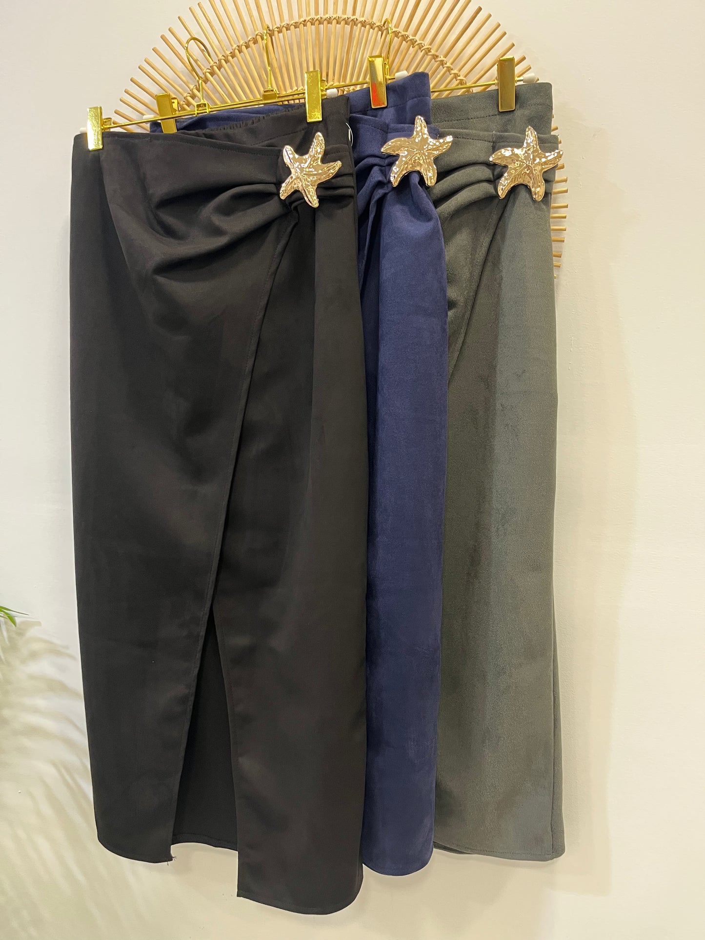 FALDA ANTELINA BROCHE - Lolitas